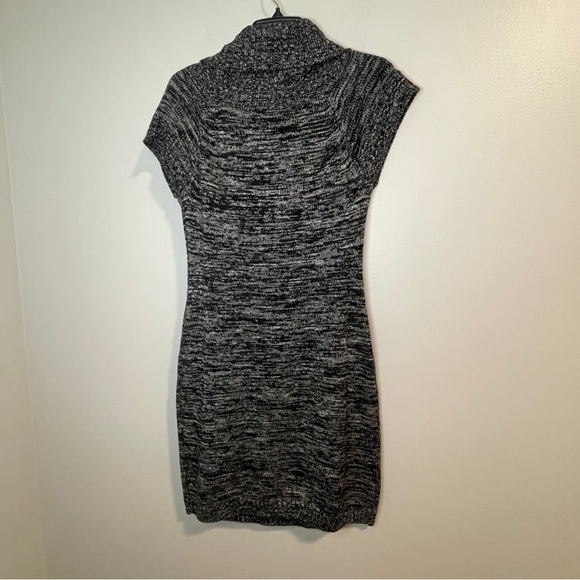 Calvin Klein Cowl Neck Short Cap Sleeve Sweater Dress Black White Pullover S - Picture 2 of 5
